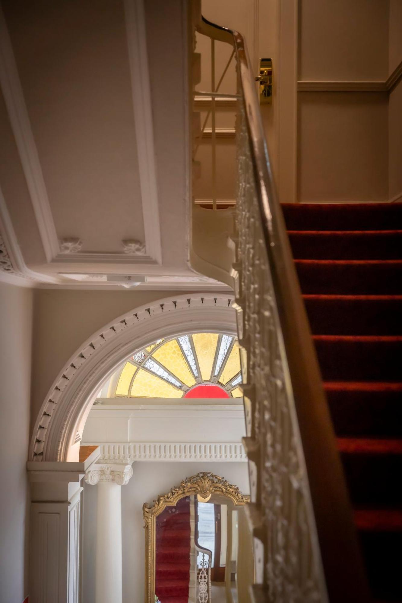 Albany House Hotel Dublin Bagian luar foto