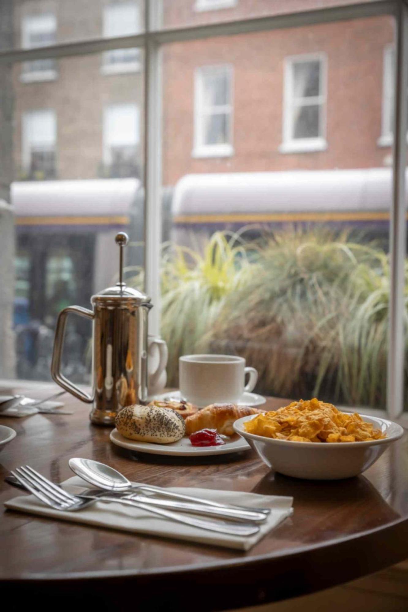 Albany House Hotel Dublin Bagian luar foto